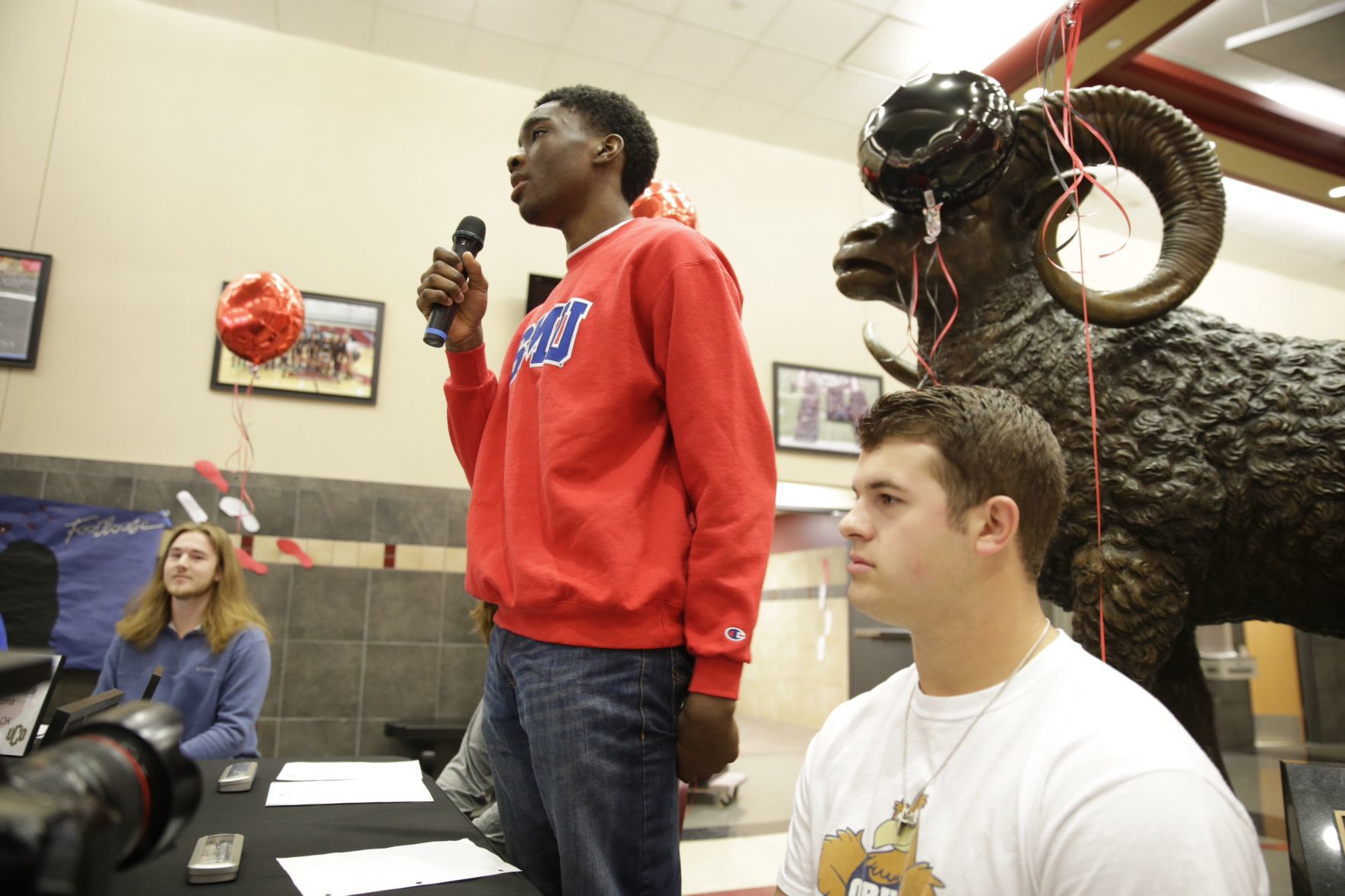 Shake Milton in high school